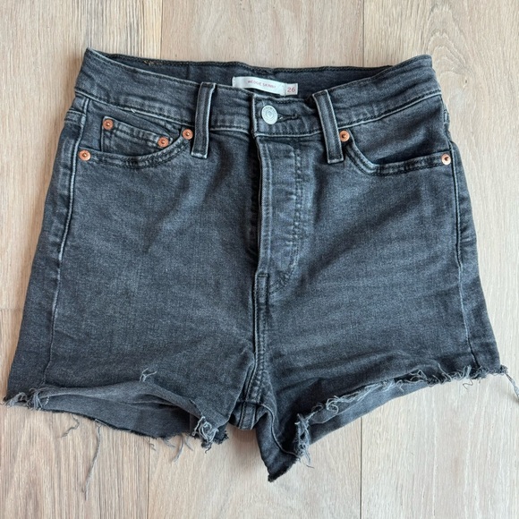 Levi 501® jeans ORIGINAL FIT HIGH RISE WOMEN'S SHORTS - Picture 3 of 3